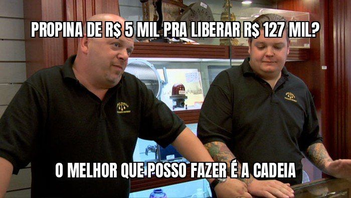 Assessor de deputado é preso em MS com R$ 127 mil em espécie e tenta subornar PMs com R$ 5 mil
